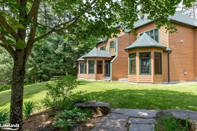 1111 DWIGHT BEACH Road 8, Fixed W, Lake of Bays, ON P0A 1H0