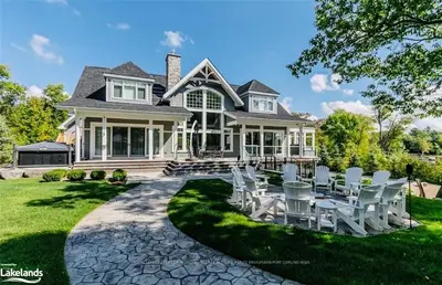 2839 SOUTHWOOD Road 3, Gravenhurst, ON P0E 1G0