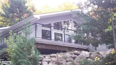 1004 JAMES POINT Road, Lake of Bays, ON P0B 1A0
