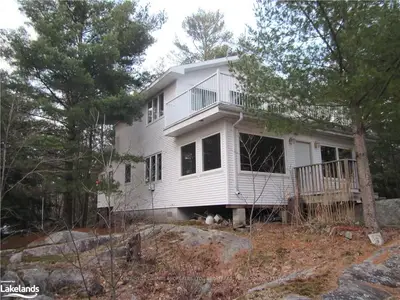 11C SAWMILL Lane, Seguin, ON P2A 2W8