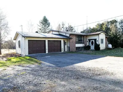 Detached in North Grenville