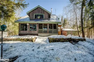 786 CLAM LAKE Road, Kearney, ON P0A 1M0