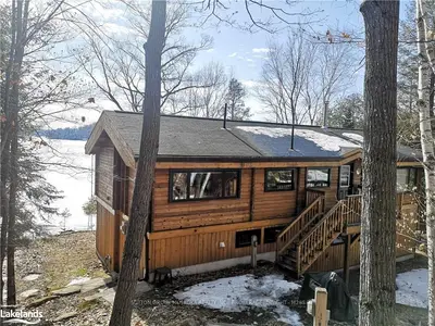 1033 Frost Lane, Lake Of Bays, On P0a 1h0