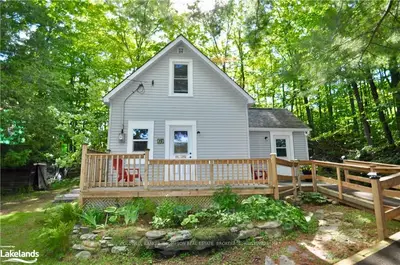 69 WEST Road, Huntsville, ON P1H 1L4