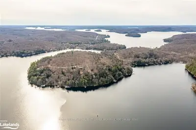 DELBROOKE Road, Lake of Bays, ON P0A 1E0
