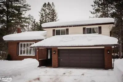 13 Dunbar Street, Sundridge, On P0a 1z0