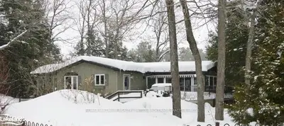 1104 BARLOCHAN Road, Muskoka Lakes, ON P1P 1R2