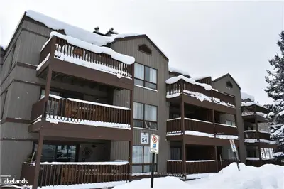 54-101 DEERHURST Drive 54-101, Huntsville, ON P1H 2E8