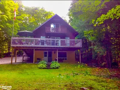 1226 LITTLE BOB LAKE Road, Minden Hills, ON K0M 2K0