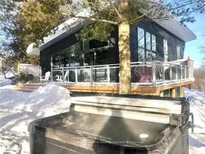 236 Sleepy Hollow Road, Blue Mountains, On L9y 0s4