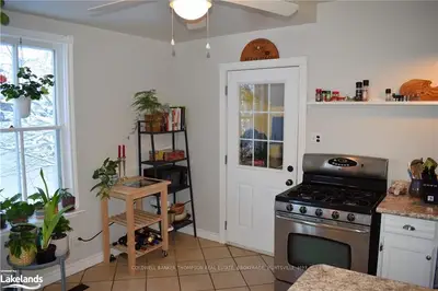 19 E FLORENCE Street, Huntsville, ON P1H 1P8