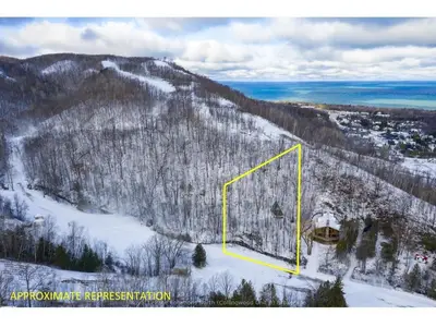 242 Arrowhead Road 16, Blue Mountains, ON L9Y 0S1