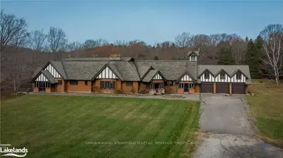 1040 SKELETON LAKE Road, Muskoka Lakes, ON P0B 1M0