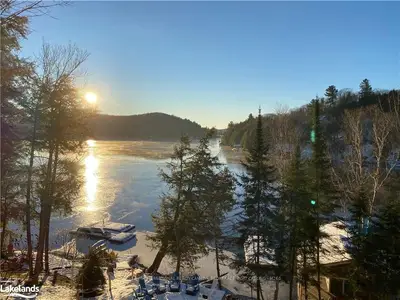 145 VERNON SHORES Avenue, Huntsville, ON P1H 2J2