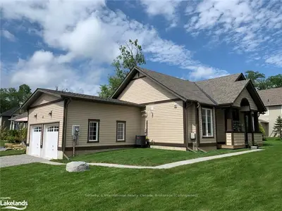 37 Marina Village Drive, Georgian Bay, On L0k 1s0