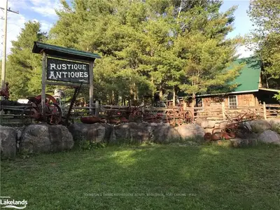 1018 SETTLERS Lane, Bracebridge, ON P1L 1N9