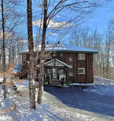 1895 DUCK LAKE Road, Minden Hills, ON K0M 2K0