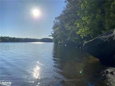 14 GRANDVIEW, Muskoka Lakes, ON P0B 1J0
