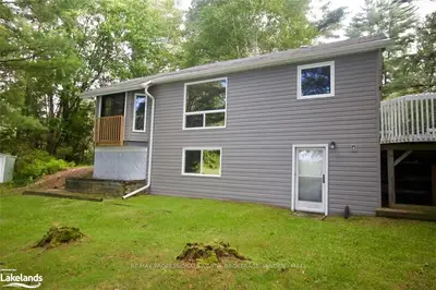 1095 Peace Valley Road, Bracebridge, On P1l 1w9