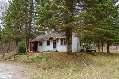 45 Downs Road, Huntsville, On P1l 0a7