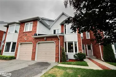 43 SHORELINE Drive, Bracebridge, ON P1L 1Z3