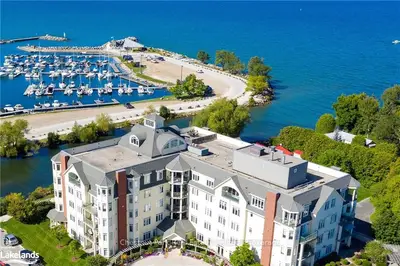 10 Bay Street E 405, Blue Mountains, On N0h 2p0