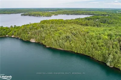 3164 Muskoka Road 118 W, Muskoka Lakes, On, P0b 1j0