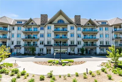 02-409 25 Pen Lake Point Deerhurst Drive, Huntsville, On P1h 1a9