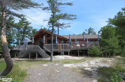 4 Island 3900, Georgian Bay, On, P0e 1e0
