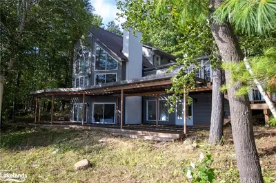 191 Blind Bay Road, Carling, On P0g 1g0