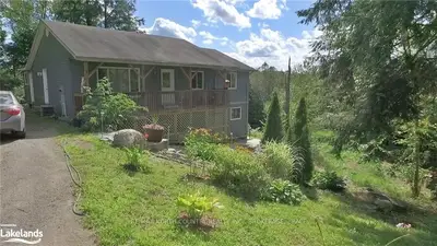 1065 Stephenson #2 Road W, Huntsville, On P1l 1x4