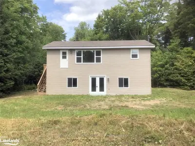 1453 Minnicock Lake Road, Highlands East, On K0m 1s0