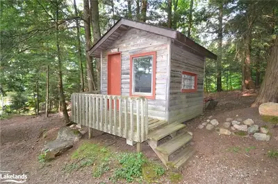 1602 Bird Lake Road, Bracebridge, On P1l 1x1