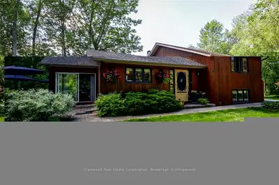 112 HOPE Street, Blue Mountains, ON L9Y 3Z2