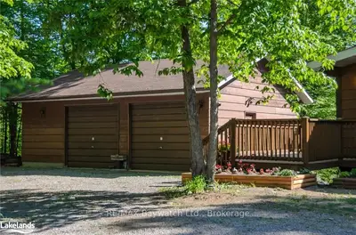 809 LONE PINE Road, Georgian Bay, ON L0K 1S0