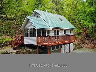 39 VILLAGE HILL Road, Huntsville, ON P0B 1L0