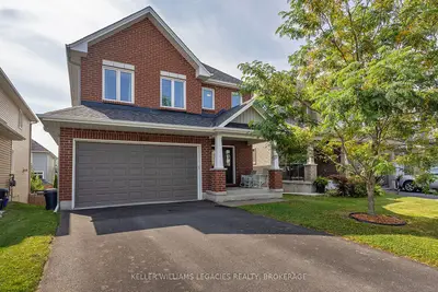 Detached in Kingston