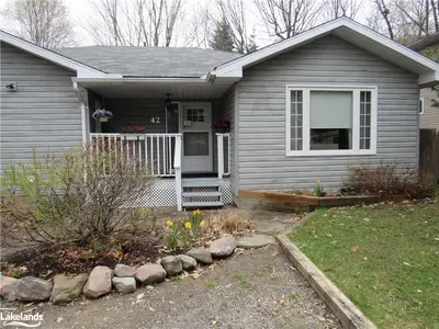 42 Yonge Street S, Huntsville, On P1h 1v1