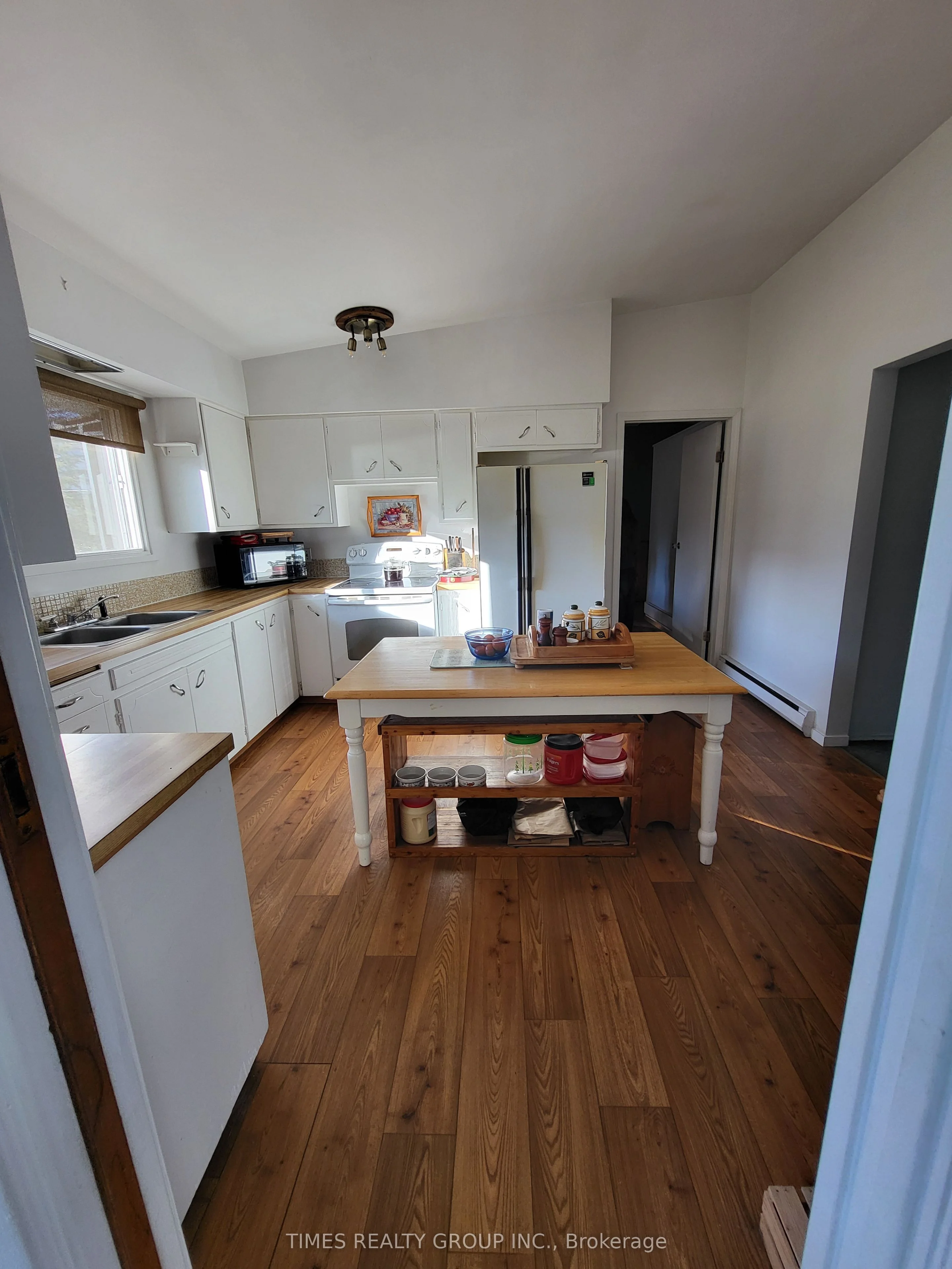 101 MANN Road, Out of Area, BC V0E 2V0
