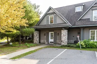 202 Glen Abbey Way, Seguin, On P0c 1h0