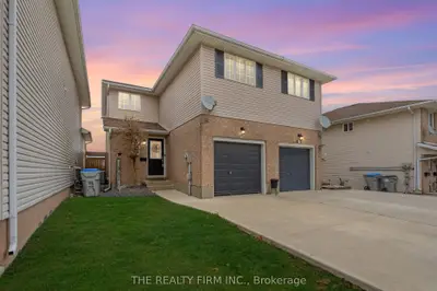 Semi-Detached in Strathroy-Caradoc