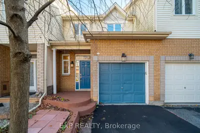 Att/Row/Townhouse in Alta Vista and Area