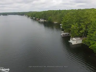 1074 Sydney Road, Muskoka Lakes, On P1p 1r2