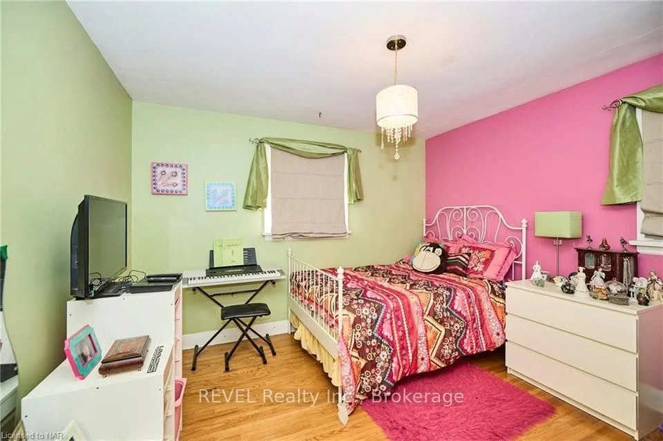 7182 Adams Avenue, Niagara Falls, On L2g 5h1