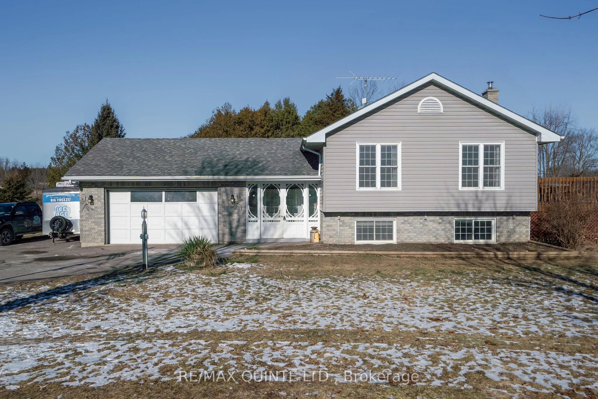 243 Cross Road, Tyendinaga, On K0k 2y0