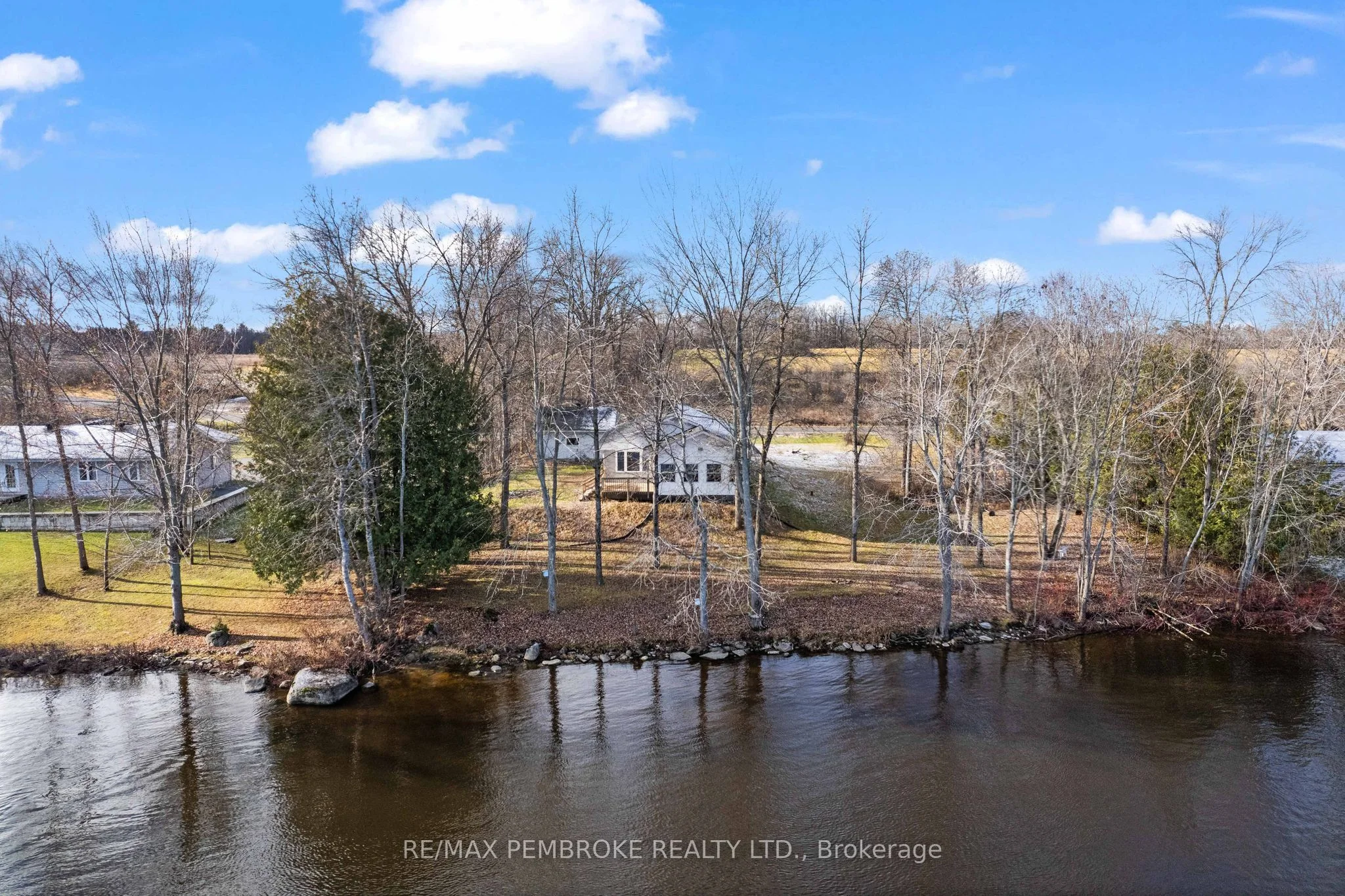 218 Greenway Drive, Whitewater Region, On K0j 2l0