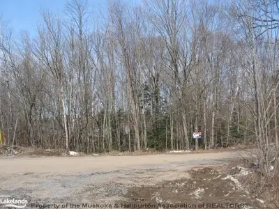 County Road 6, Dysart Et Al, On, K0m 2s0
