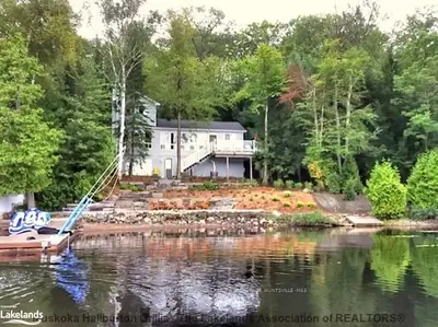 1054 Menominee Lake Road S, Lake Of Bays, On P0a 1a0
