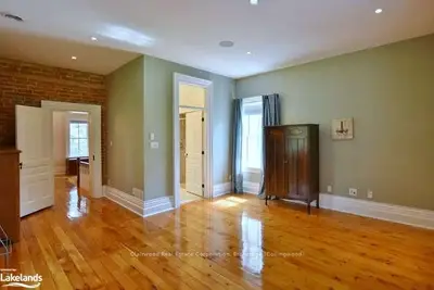 15 LOUISA Street W, Blue Mountains, ON N0H 2P0