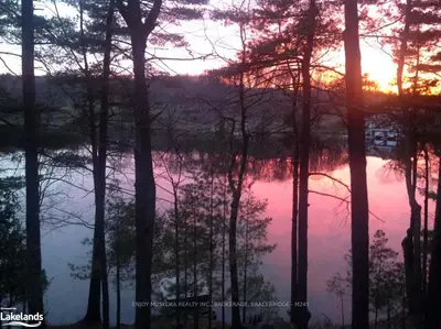 1062 Pennwood Road, Muskoka Lakes, On P0b 1j0